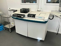 2011 siemens immulite 2000 xpi immunoassay analyse apparaat - afbeelding 12 van  22