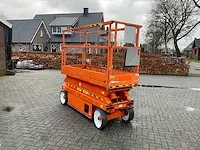 2011 sky jack 3220 hoogwerker - afbeelding 1 van  11