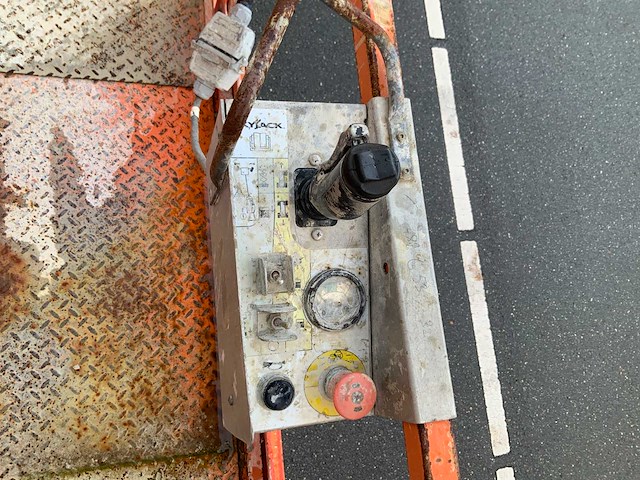 2011 sky jack sjiii3219 hoogwerker - afbeelding 2 van  20