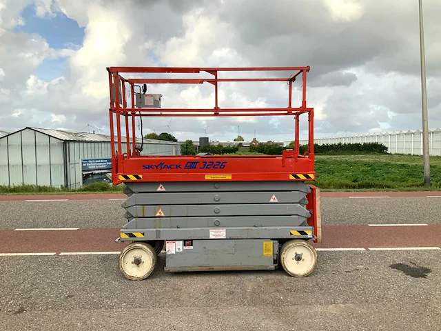 2011 skyjack sj3226m hoogwerker - afbeelding 12 van  19
