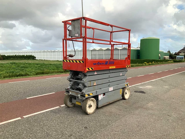 2011 skyjack sj3226m hoogwerker - afbeelding 13 van  19