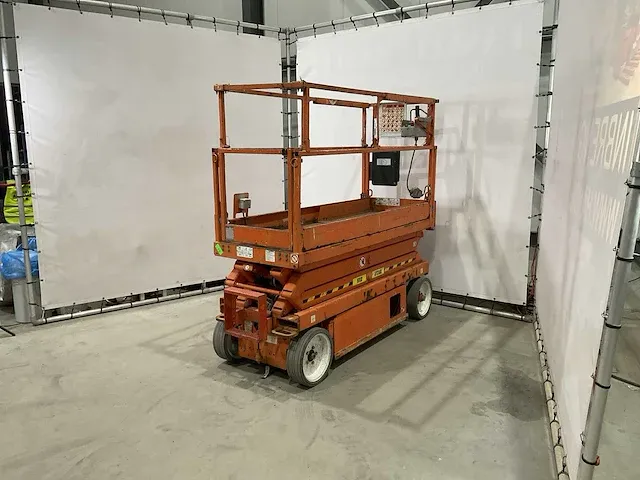 2011 skyjack sjiii-3220 electric schaarlift - afbeelding 18 van  24