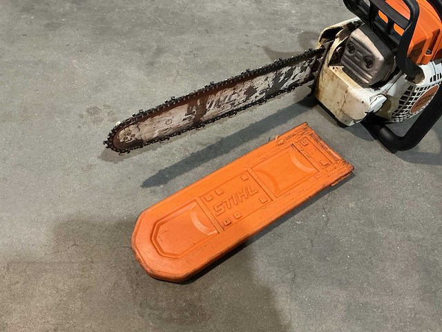 2011 stihl ms 271/c kettingzaag - afbeelding 4 van  7