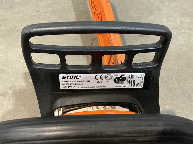 2011 stihl ms 271/c kettingzaag - afbeelding 7 van  7