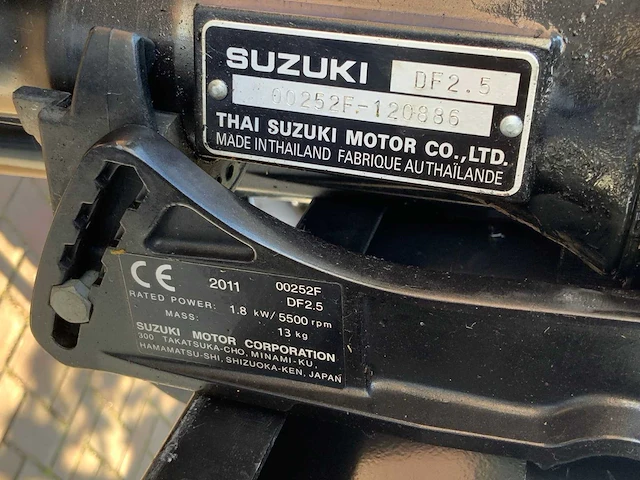 2011 suzuki df 2.5 buitenboordmotor - afbeelding 6 van  6