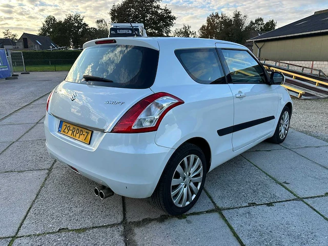 2011 suzuki swift personenauto - afbeelding 12 van  38