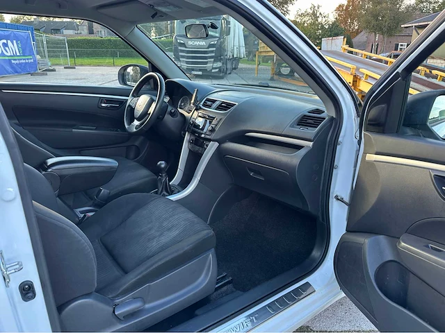 2011 suzuki swift personenauto - afbeelding 37 van  38