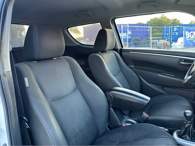 2011 suzuki swift personenauto - afbeelding 38 van  38