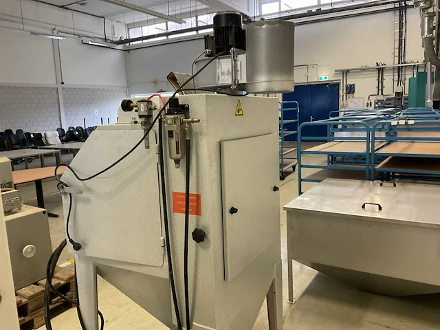 2011 sybrandy s 90-1 vacuüm injectie straalcabine - afbeelding 11 van  17