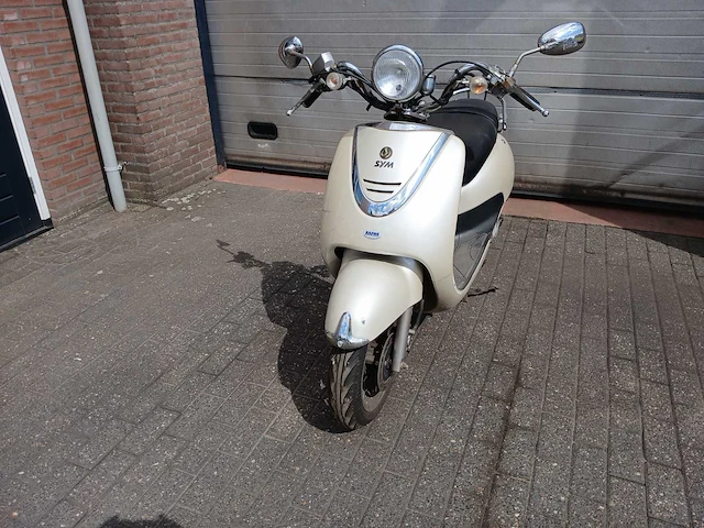 2011 sym snorscooter xs50qt-2 scooter - afbeelding 4 van  5