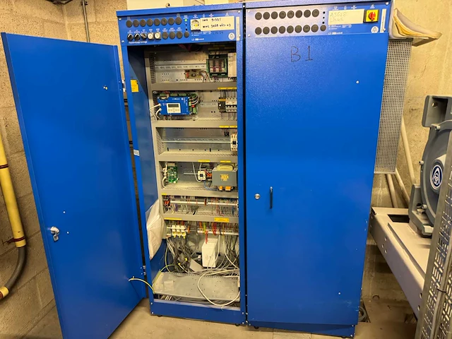2011 thyssenkrupp gmbh tw130h liftmotor met schakelkast - afbeelding 3 van  19