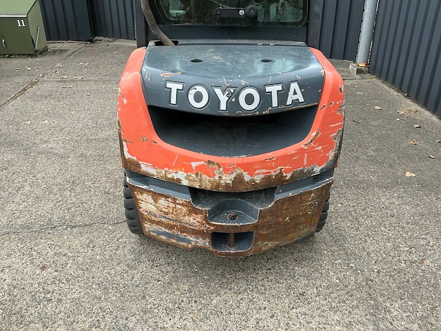 2011 toyota 02-8fdf30 vorkheftruck - afbeelding 30 van  30