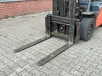 2011 toyota 52-8fdjf35 vorkheftruck - afbeelding 12 van  16