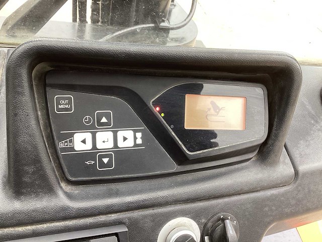 2011 toyota 8fbmht85 vorkheftruck - afbeelding 11 van  15