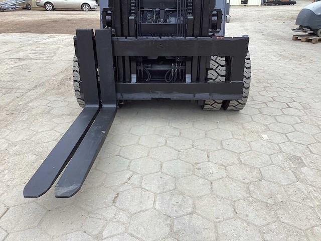 2011 toyota 8fbmht85 vorkheftruck - afbeelding 5 van  15