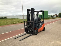 2011 toyota 8fbmt18 vorkheftruck - afbeelding 12 van  32
