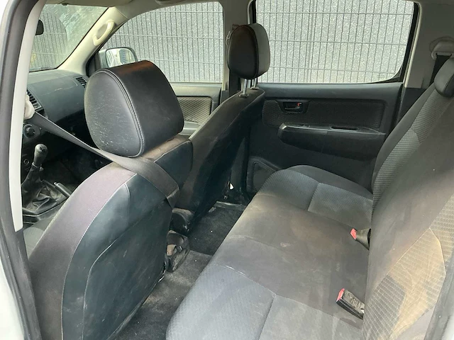 2011 toyota hilux 2.5d - afbeelding 9 van  37