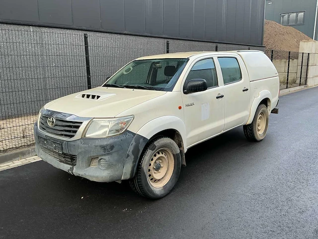 2011 toyota hilux 2.5d - afbeelding 1 van  37