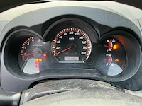 2011 toyota hilux 2.5d - afbeelding 13 van  37