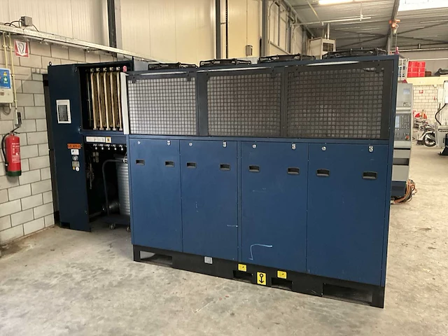 2011 trumpf l16 trulaser 5030 lasersnijmachine - afbeelding 19 van  29