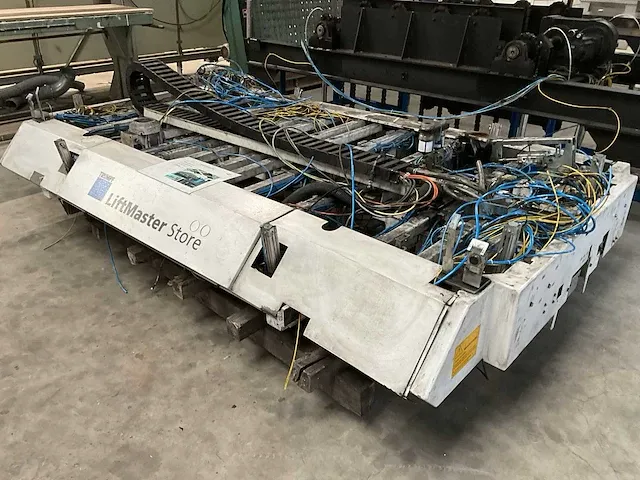 2011 trumpf liftmaster store vacuümlift - afbeelding 20 van  24