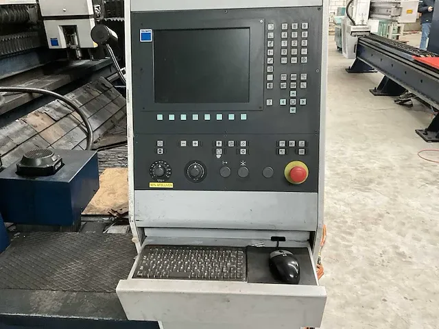 2011 trumpf trulaser 5030 vlakbedlasermachine - afbeelding 3 van  42