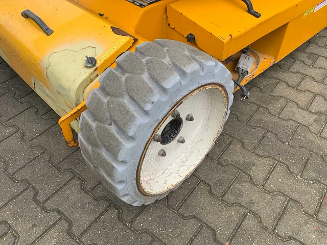 2011 upright a38e hoogwerker - afbeelding 2 van  15