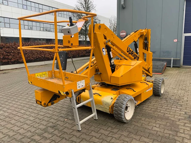 2011 upright a38e hoogwerker - afbeelding 1 van  15