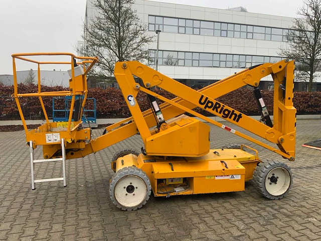 2011 upright a38e hoogwerker - afbeelding 11 van  15
