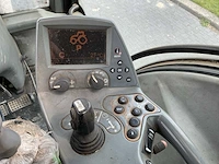 2011 valtra t202 vierwielaangedreven landbouwtractor - afbeelding 30 van  47
