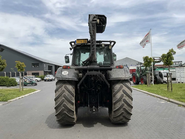 2011 valtra t202 vierwielaangedreven landbouwtractor - afbeelding 44 van  47