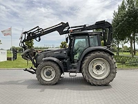 2011 valtra t202 vierwielaangedreven landbouwtractor - afbeelding 46 van  47
