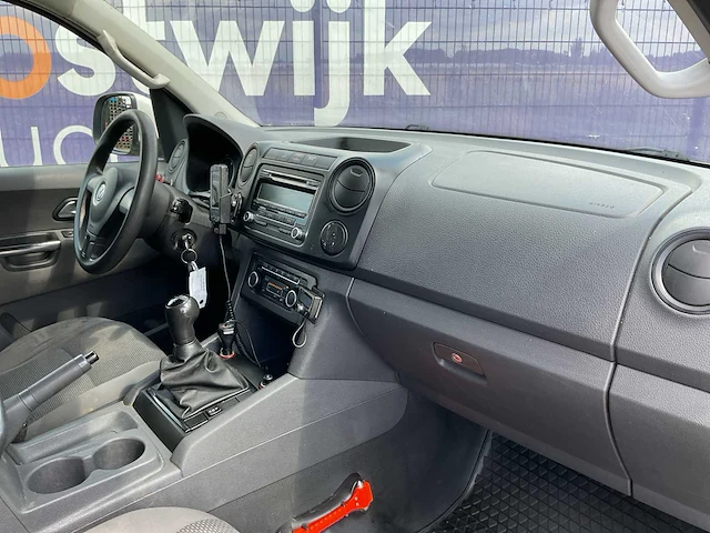 2011 volkswagen amarok bedrijfswagen - afbeelding 2 van  17