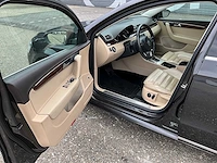 2011 volkswagen passat 3.6 v6 4motion personenauto 300pk - afbeelding 14 van  32