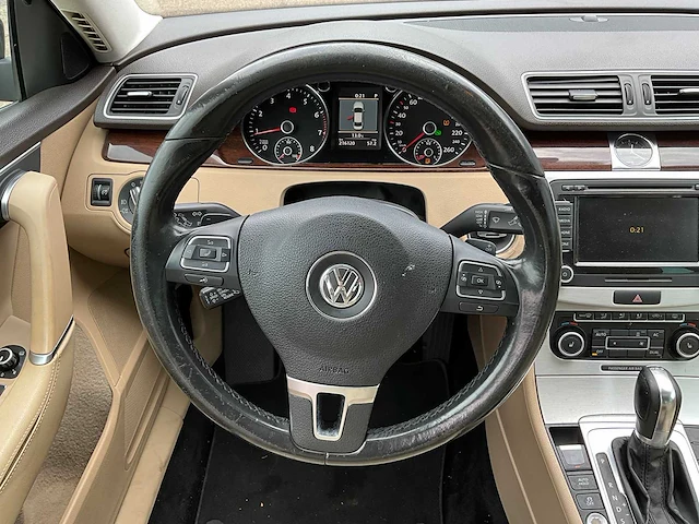 2011 volkswagen passat 3.6 v6 4motion personenauto 300pk - afbeelding 18 van  32