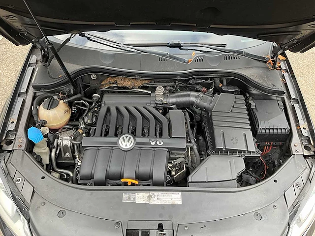 2011 volkswagen passat 3.6 v6 4motion personenauto 300pk - afbeelding 29 van  32