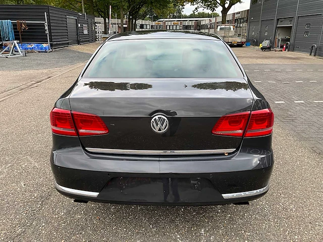 2011 volkswagen passat 3.6 v6 4motion personenauto 300pk - afbeelding 4 van  32