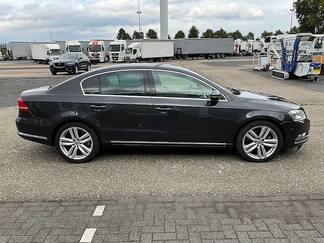 2011 volkswagen passat 3.6 v6 4motion personenauto 300pk - afbeelding 6 van  32