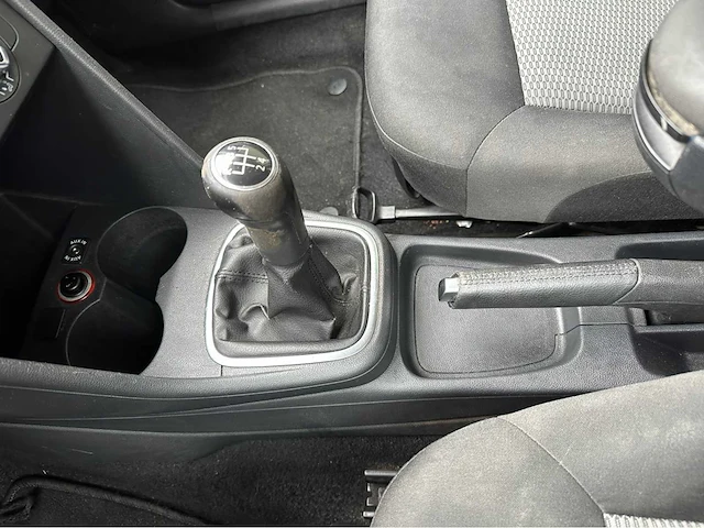 2011 volkswagen polo personenauto - afbeelding 17 van  30