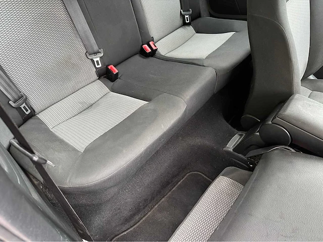 2011 volkswagen polo personenauto - afbeelding 18 van  30