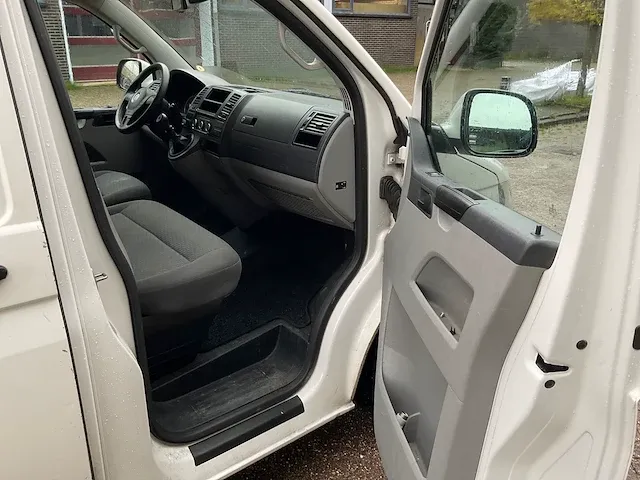 2011 volkswagen transporter bedrijfswagen - afbeelding 10 van  29