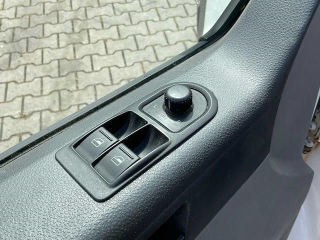 2011 volkswagen transporter bedrijfswagen - afbeelding 21 van  29