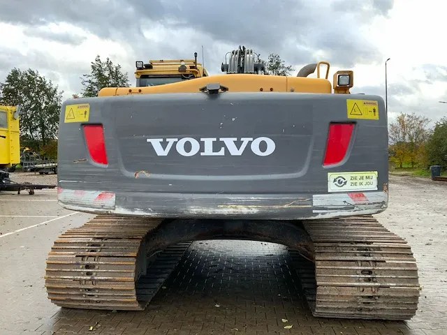 2011 volvo ec240cl rupsgraafmachine - afbeelding 41 van  47