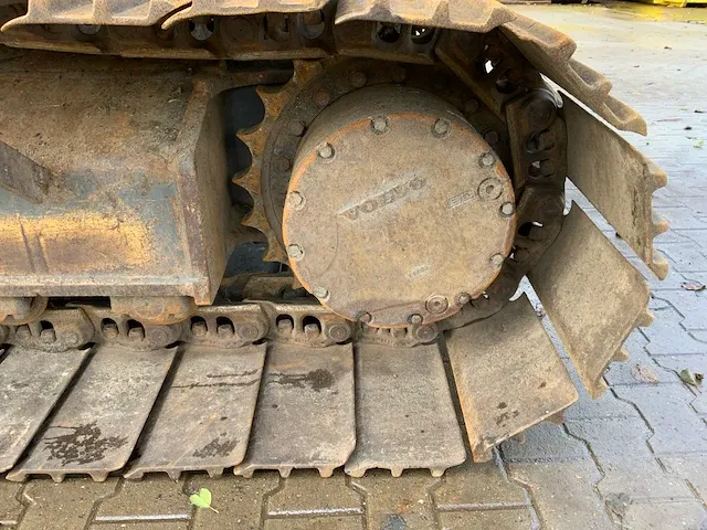 2011 volvo ec240cl rupsgraafmachine - afbeelding 45 van  47