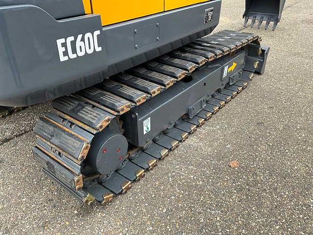 2011 volvo ec60c midigraafmachine - afbeelding 3 van  28