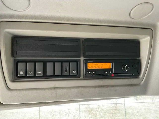 2011 volvo fe 42r hybrid vrachtwagen - afbeelding 15 van  33