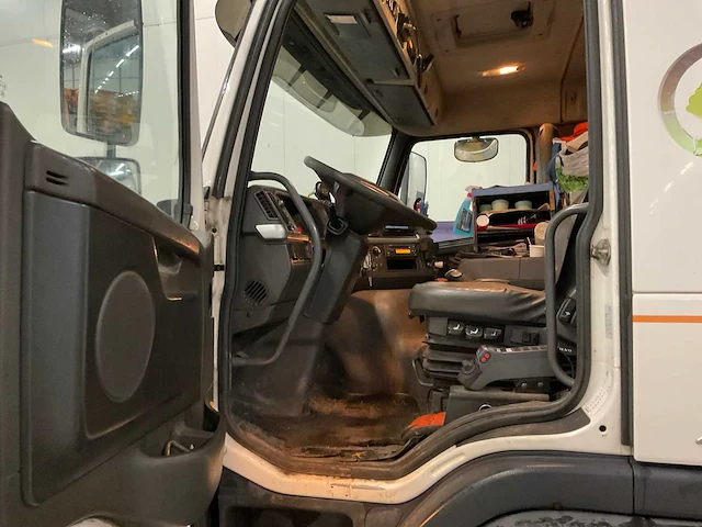 2011 volvo fmx 460 eev euro5 vrachtwagen - afbeelding 17 van  36