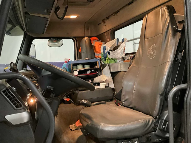 2011 volvo fmx 460 eev euro5 vrachtwagen - afbeelding 19 van  36