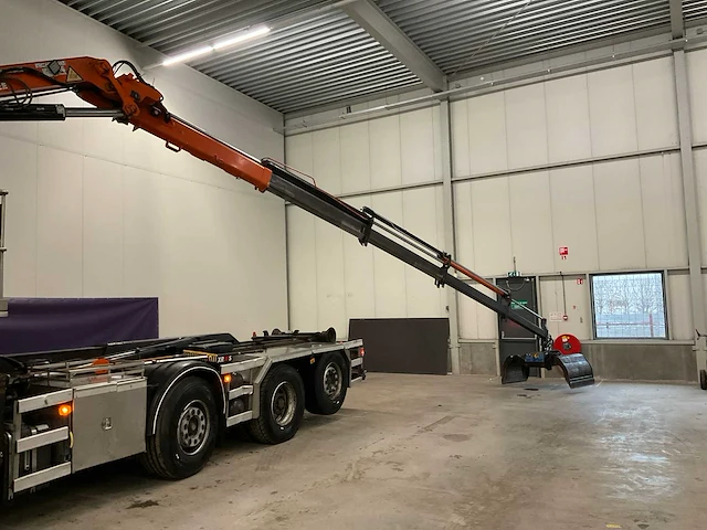 2011 volvo fmx 460 eev euro5 vrachtwagen - afbeelding 12 van  36