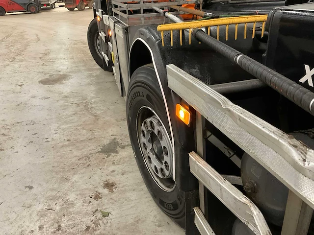 2011 volvo fmx 460 eev euro5 vrachtwagen - afbeelding 29 van  36